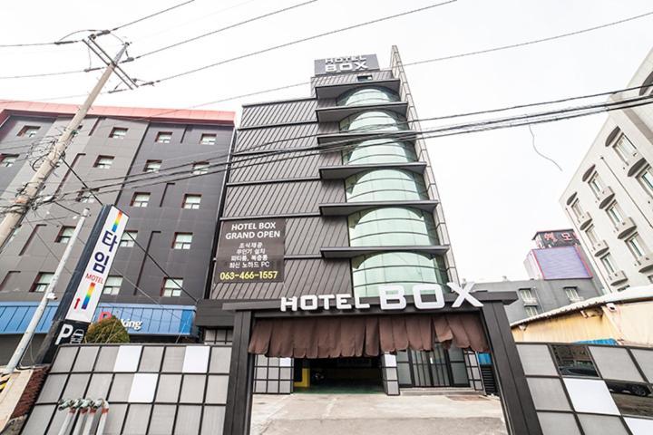 Gunsan Hotel Box Exterior photo